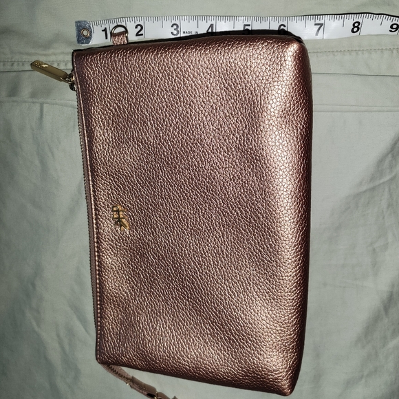 Freshly Picked Classic Zip Pouch - Rose Gold - Picture 6 of 6
